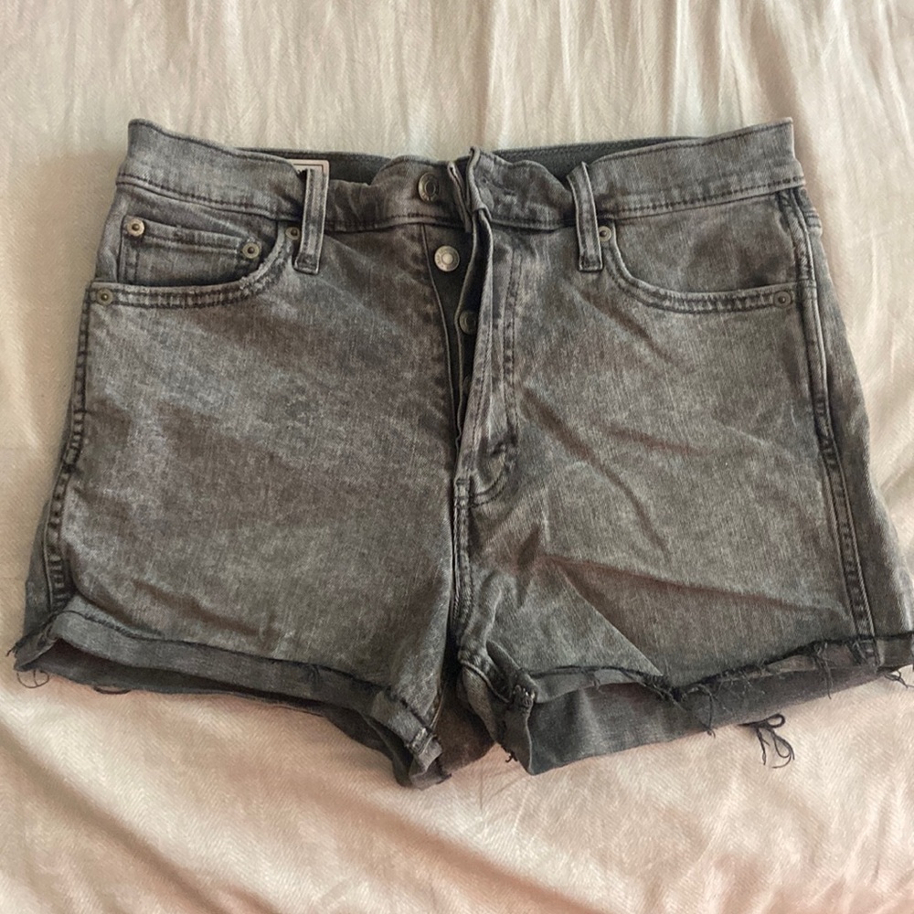 Gap cheeky short